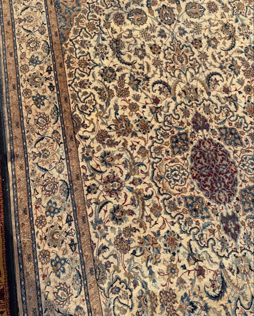 ナイン産 大判ペルシャ絨毯 323×168cm シルク混