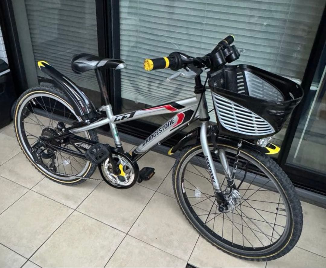 ブリヂストン クロスファイヤージュニア 22インチ (引取り限定)