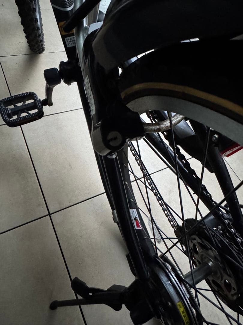 ブリヂストン クロスファイヤージュニア 22インチ (引取り限定)