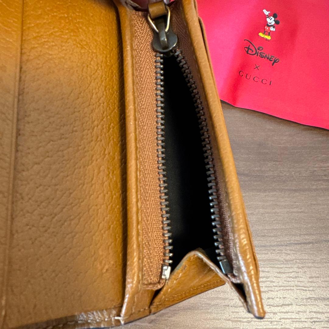 GUCCI 2つ折り財布　ミッキー