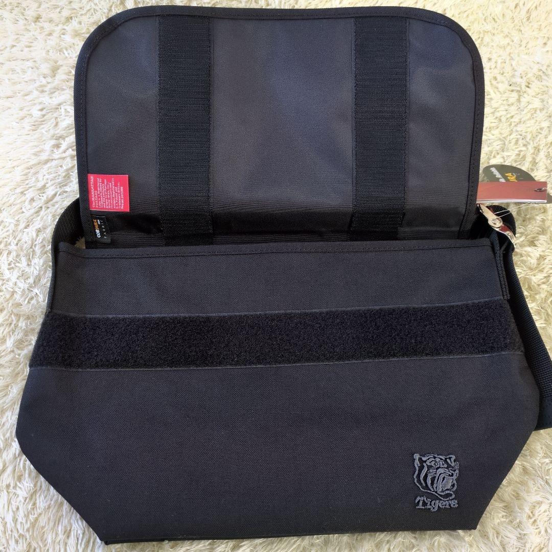 【新品未使用】マンハッタンポーテージ　阪神タイガース　大容量　メッセンジャー