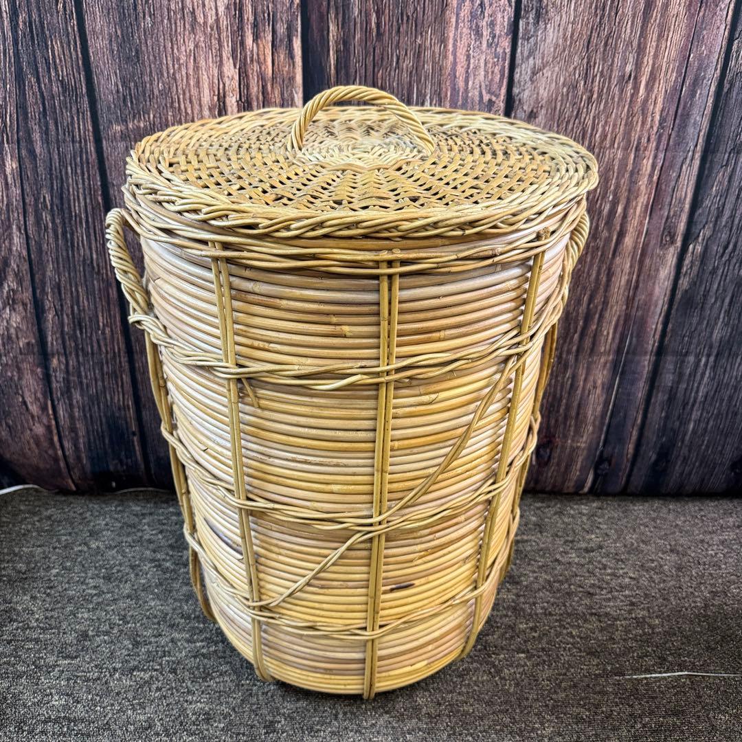 ラタン ランドリー ラタン製 筒型バスケット アンティーク 古民具 かご 蓋付き