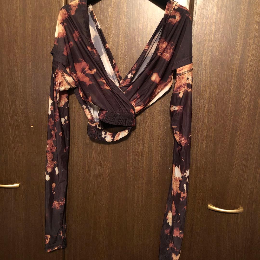 KNWLS ノウルズ　クロップド　トップス