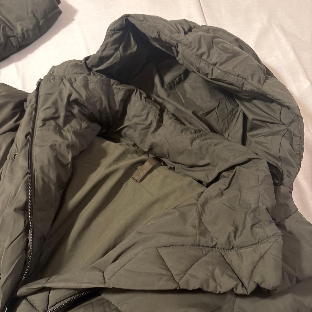 【お値下げ中】ルルレモン Wunder Puff ダウンジャケット