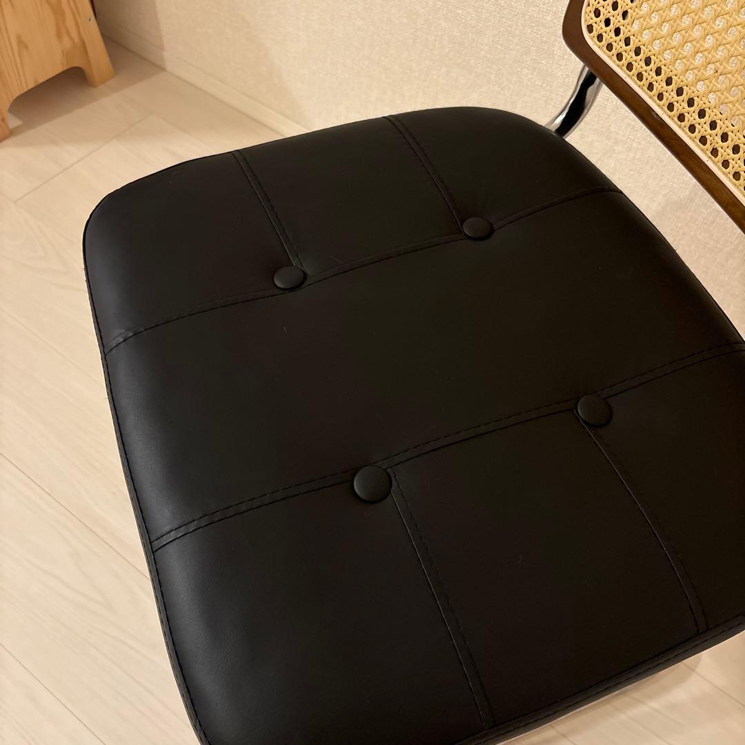 椅子 チェア 一人掛け クッション レトロ レザー張り ラタン　ブラック