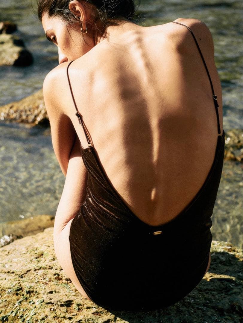 anuans アニュアンス　ベルテッドワンピーススイムウェア　Sサイズ　ブラウン