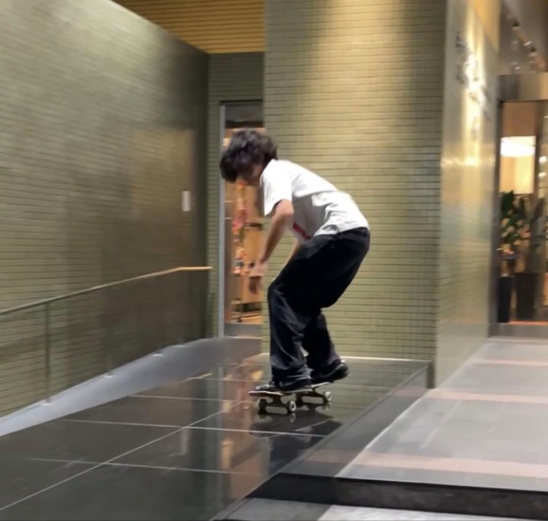 ウェア Supreme umbro soccer jersey S