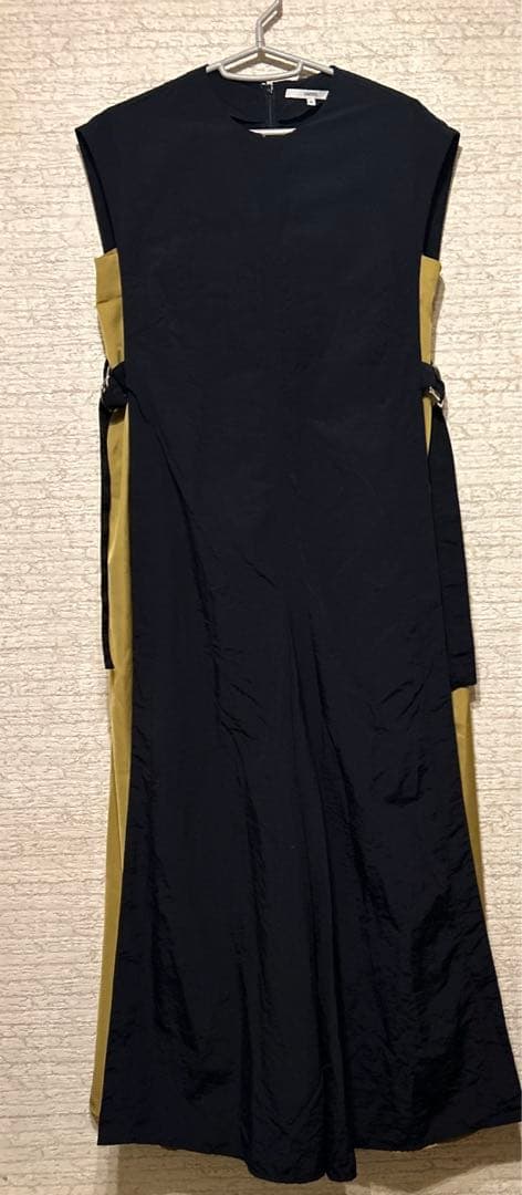 アンスリード un3d　サイドフレアワイドオールインワン❣️