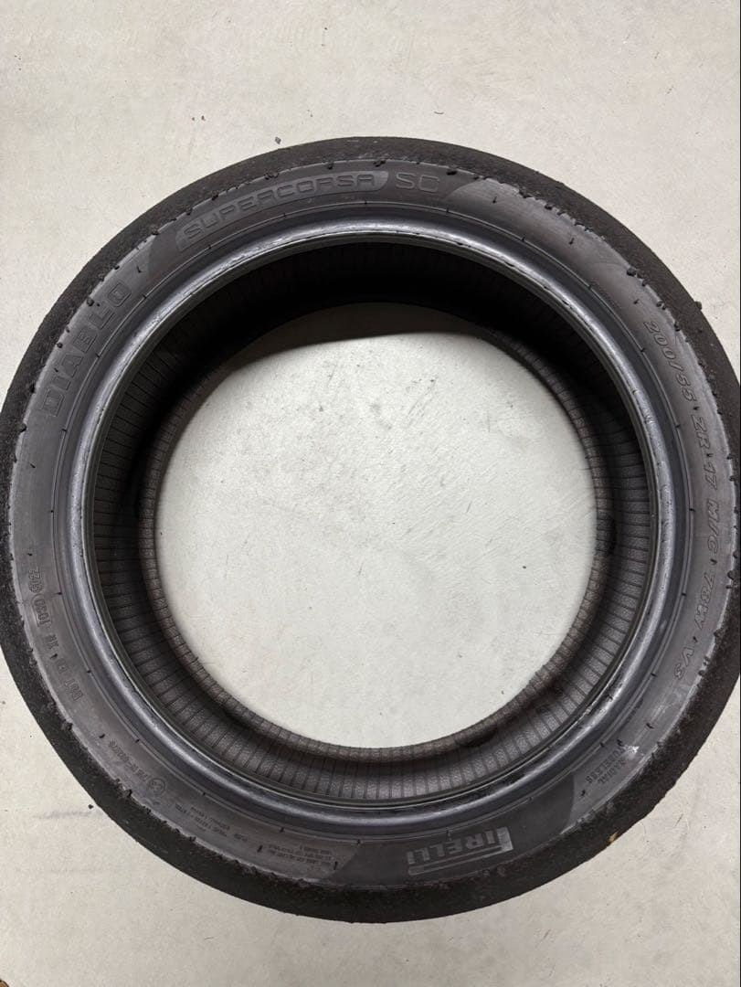 ピレリスーパーコルサ SC V3SC1 120-70-17 200-55-17
