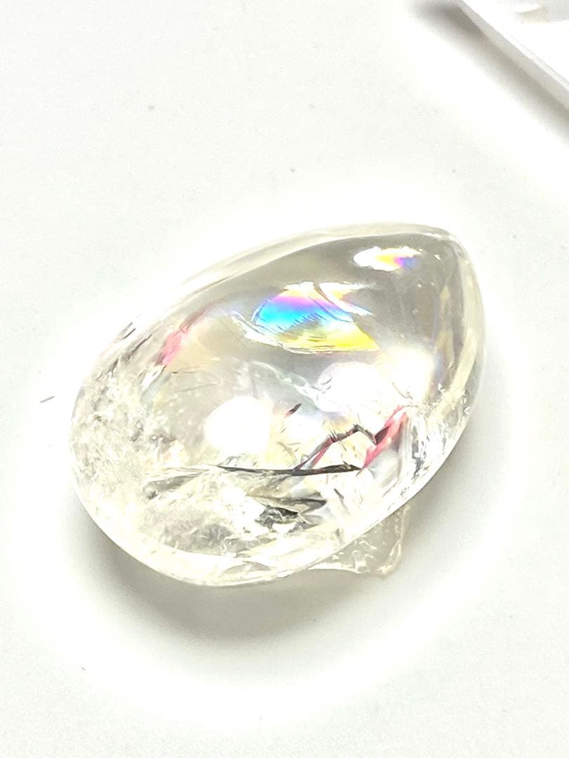 アイリスクォーツ にぎり石やペーパーウェイト等に