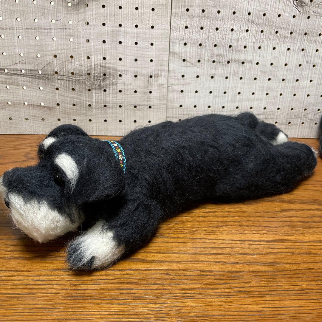 羊毛フェルト　ミニチュアシュナウザー　3点