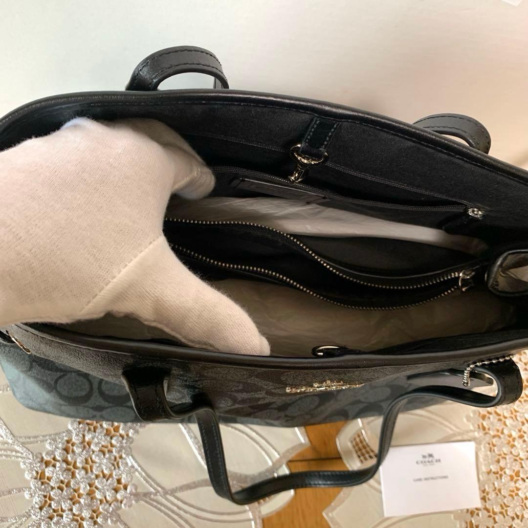 極美品⭐️ほぼ未使用品【❤️COACH♡コーチ】PVCシグネチャー黒トートバッグ