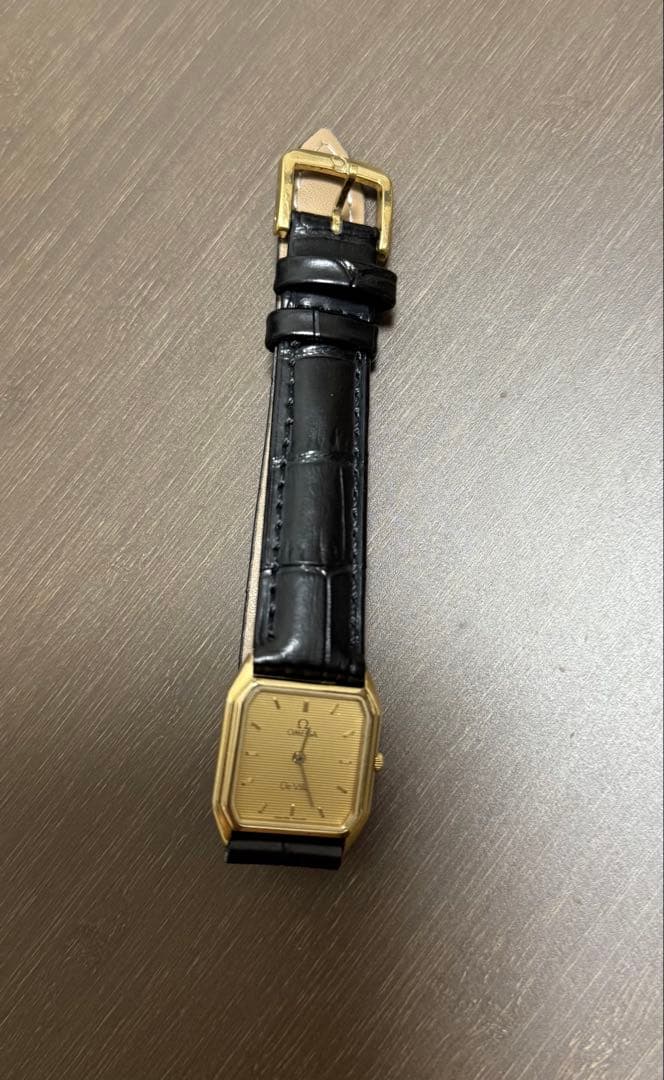 OMEGA De Ville クォーツ腕時計 ゴールド/ブラック