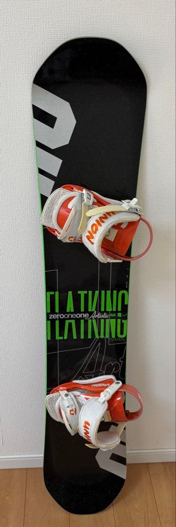 スノーボード 011Artistic FLAT KING 152cm
