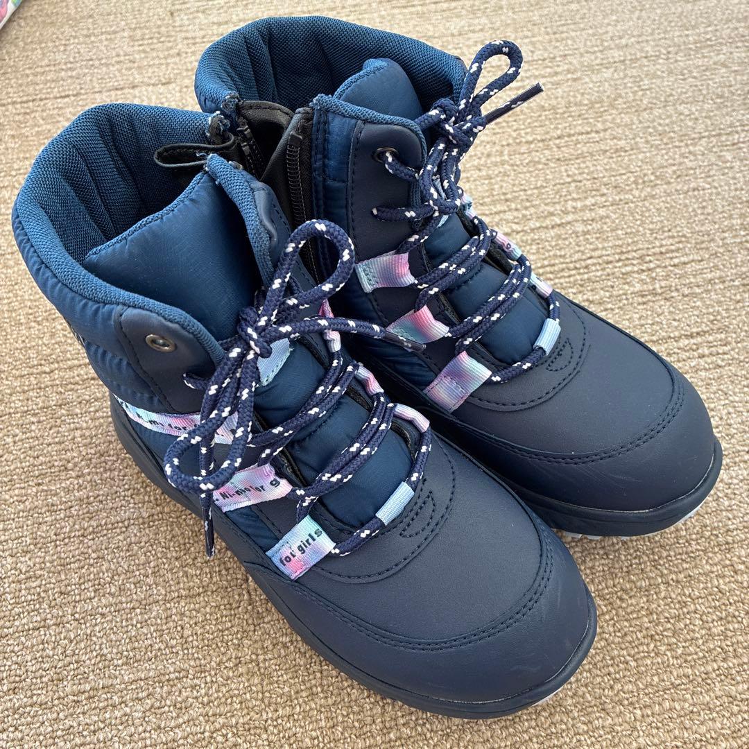 2万相当♡110サイズ♡４点セット♡子供用スキーウェア・シューズ・帽子・手袋