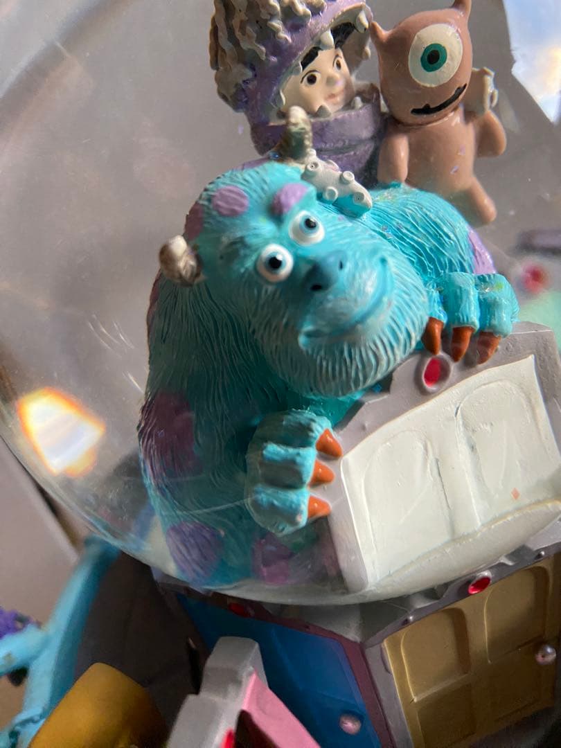 モンスターズ・インク スノードーム　オルゴール　フィギュア　ディズニー　レア