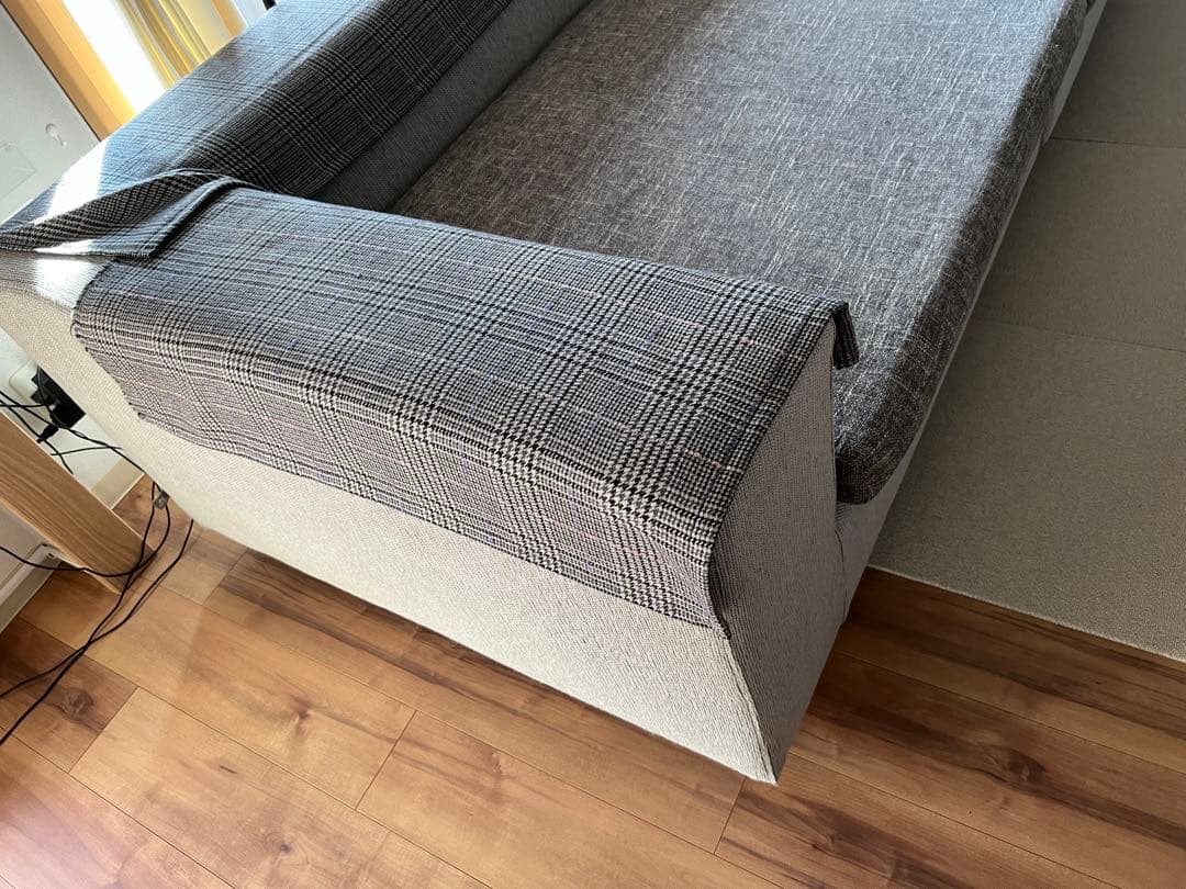 最終お値下げ　アイラーセン３人掛けソファ