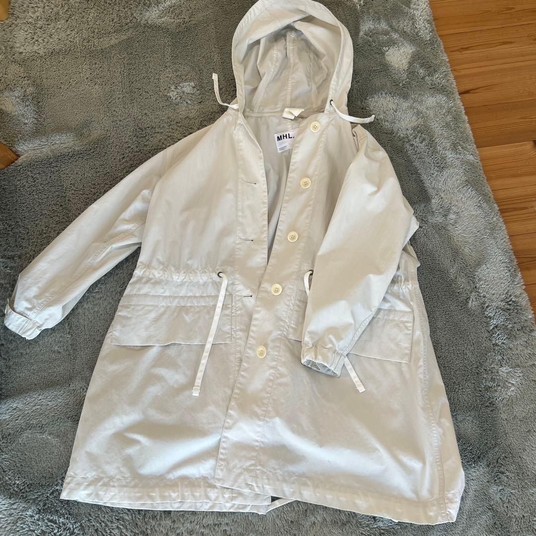 y218Mei美品MHL フード付きホワイトコート サイズI
