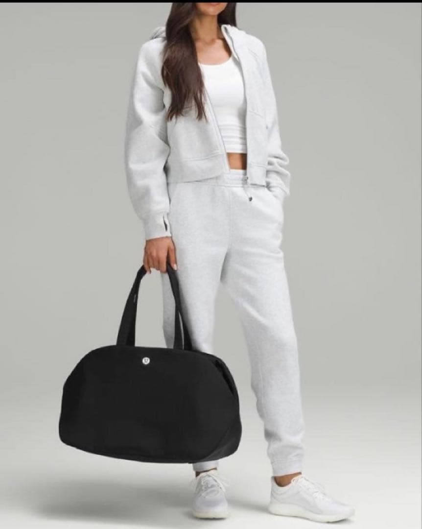 Lululemon City Essentials バッグ　25L 黒