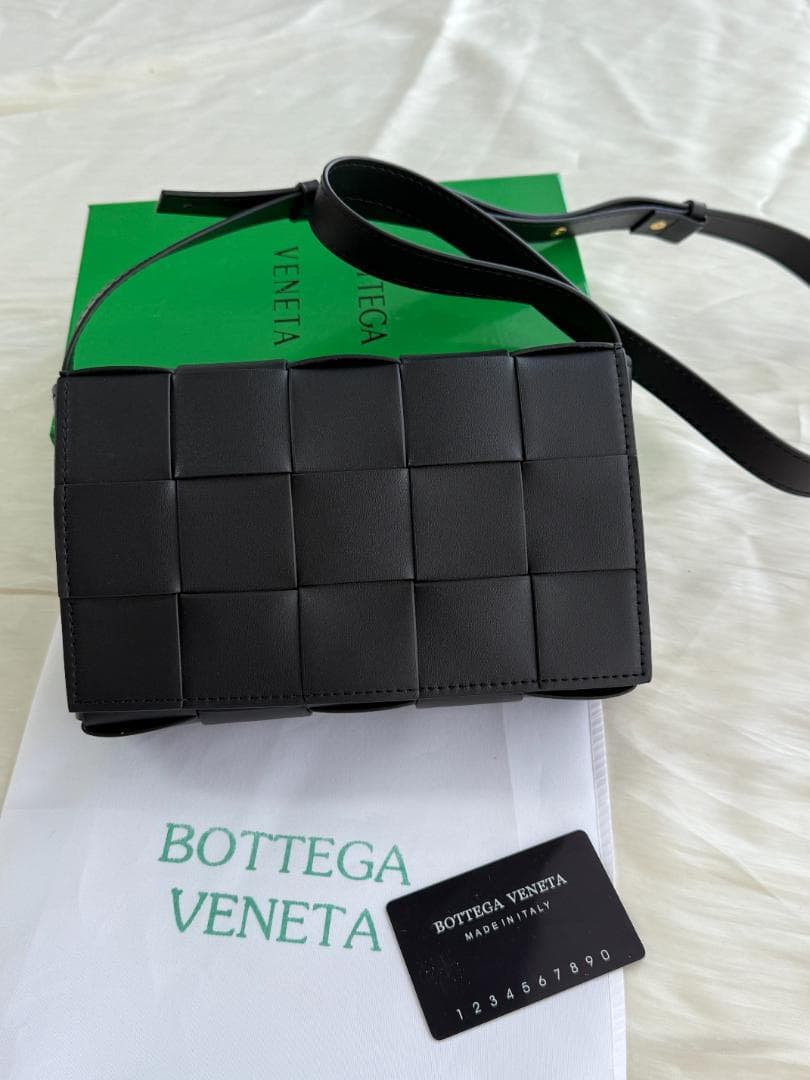 早い者勝ち! ブラック ショルダーバッグ