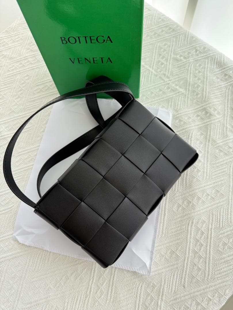 早い者勝ち! ブラック ショルダーバッグ