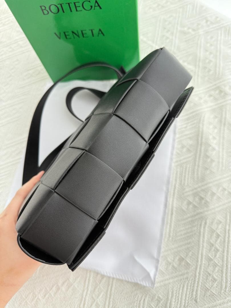 早い者勝ち! ブラック ショルダーバッグ