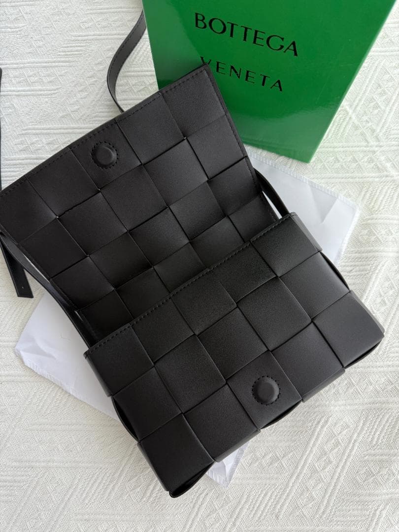 早い者勝ち! ブラック ショルダーバッグ