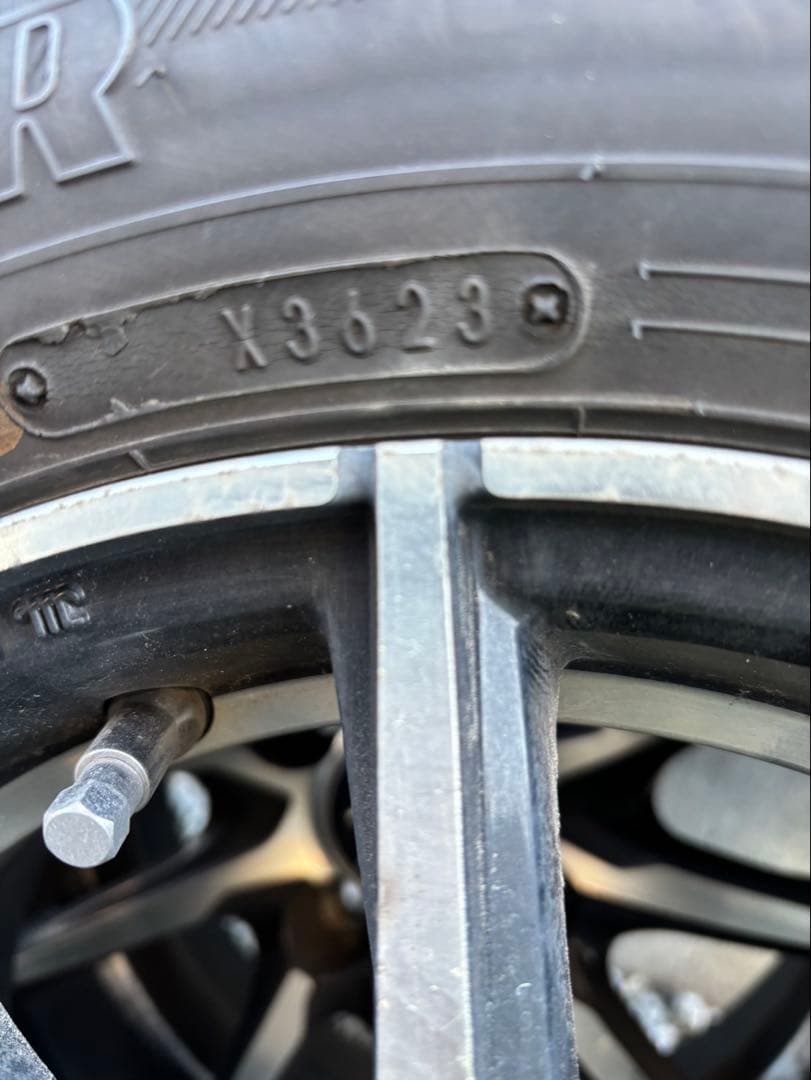 【引き取り限定】スタッドレスタイヤ+ホイール175/65R14 4本セット