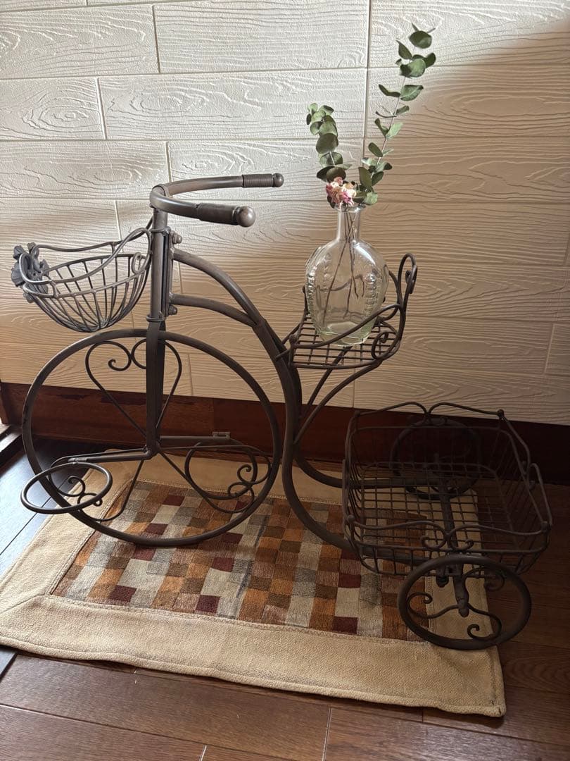 アイアン三輪車　プランタースタンド　アンティーク　オブジェ　ガーデン　カフェ