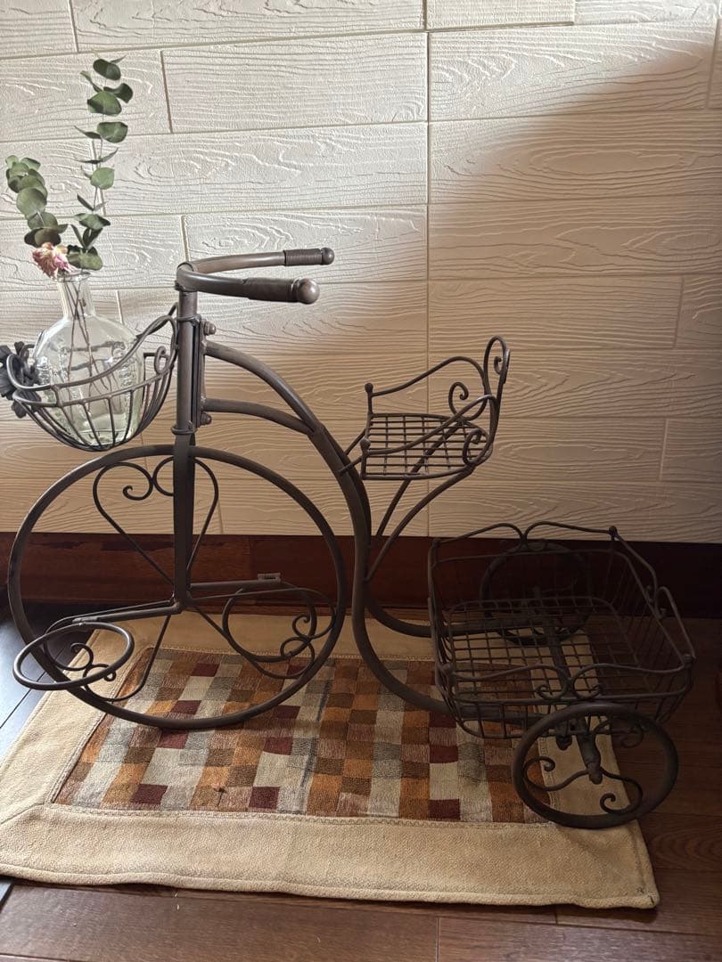 アイアン三輪車　プランタースタンド　アンティーク　オブジェ　ガーデン　カフェ