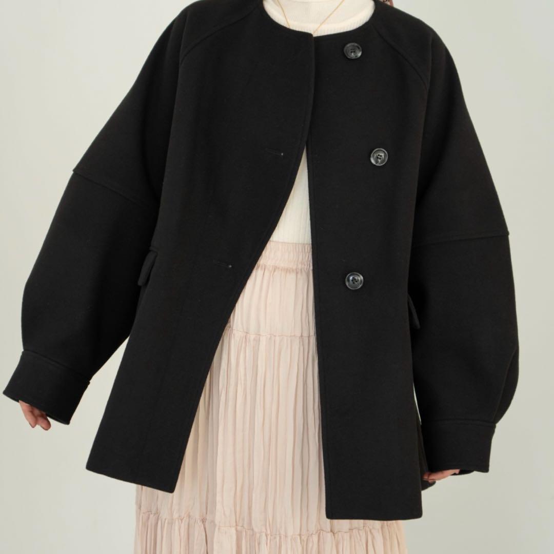 新品タグ付き hinari まる ウェーブデザインミドルコート ブラック F