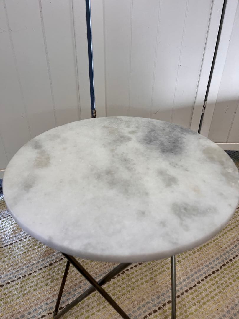 送料込み！ZARA  ザラホーム 大理石円形サイドテーブル レア
