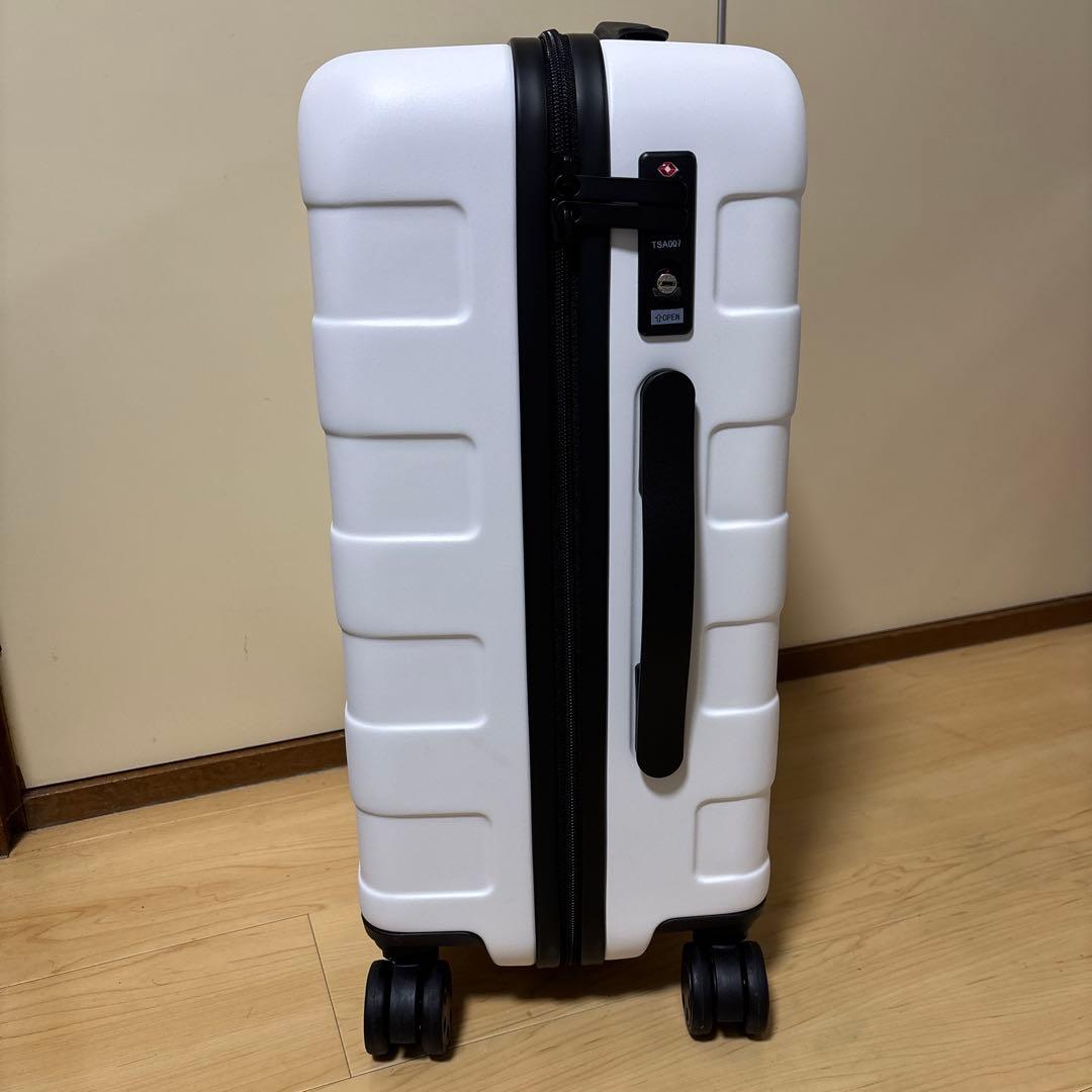 MUJI 無印良品 バーを自由に調節できる ハードキャリーケース 36L 白
