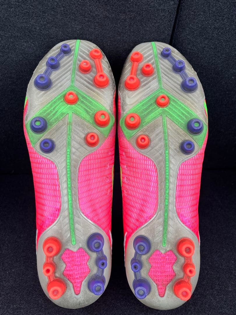 美品！サッカー スパイク NIKE マーキュリアルヴェイパー14エリート AG