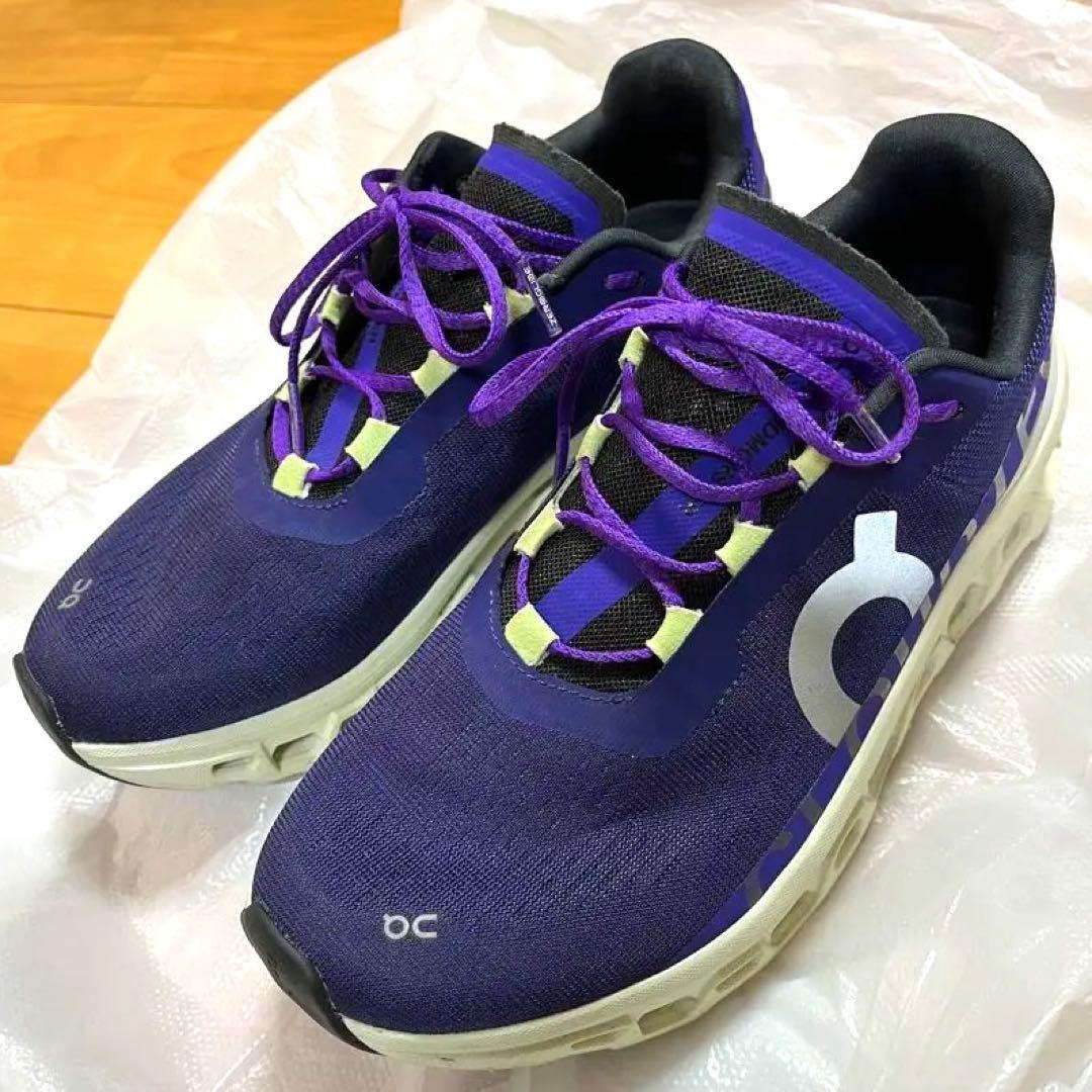 On Cloudmonster パープル スニーカー