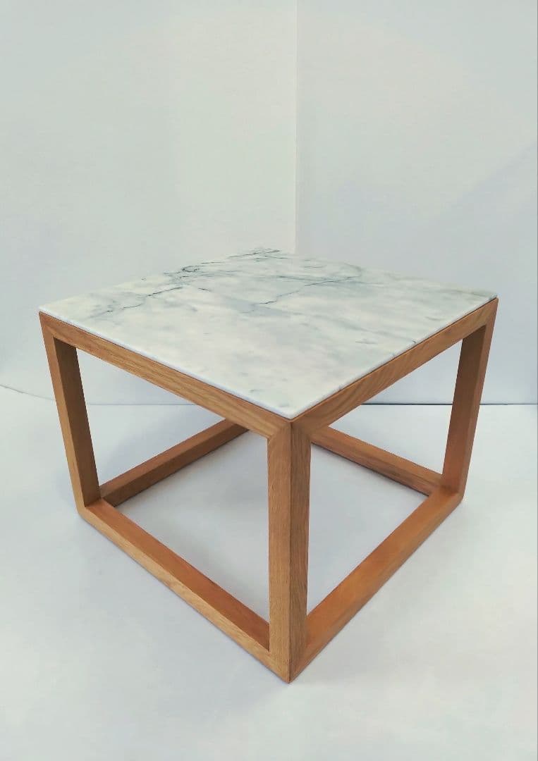 Cassina 大理石天板 サイドテーブル ナイトテーブル