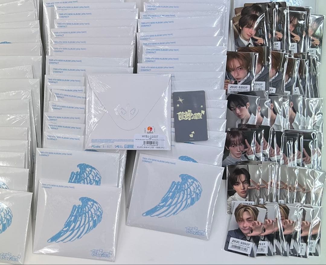 未開封 TWS playhard compact Ver. 81枚 まとめ売り