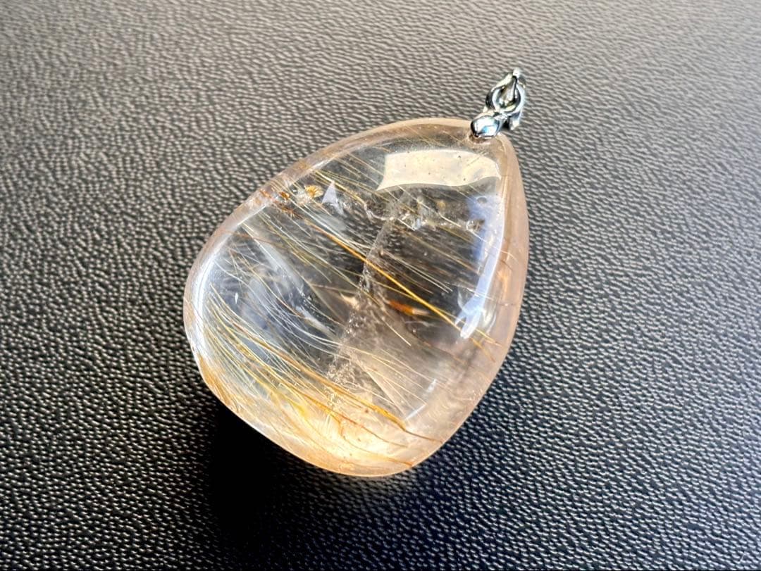 最高品質　天然石の王者　エンジェルラダーインゴールドルチルクォーツのPT