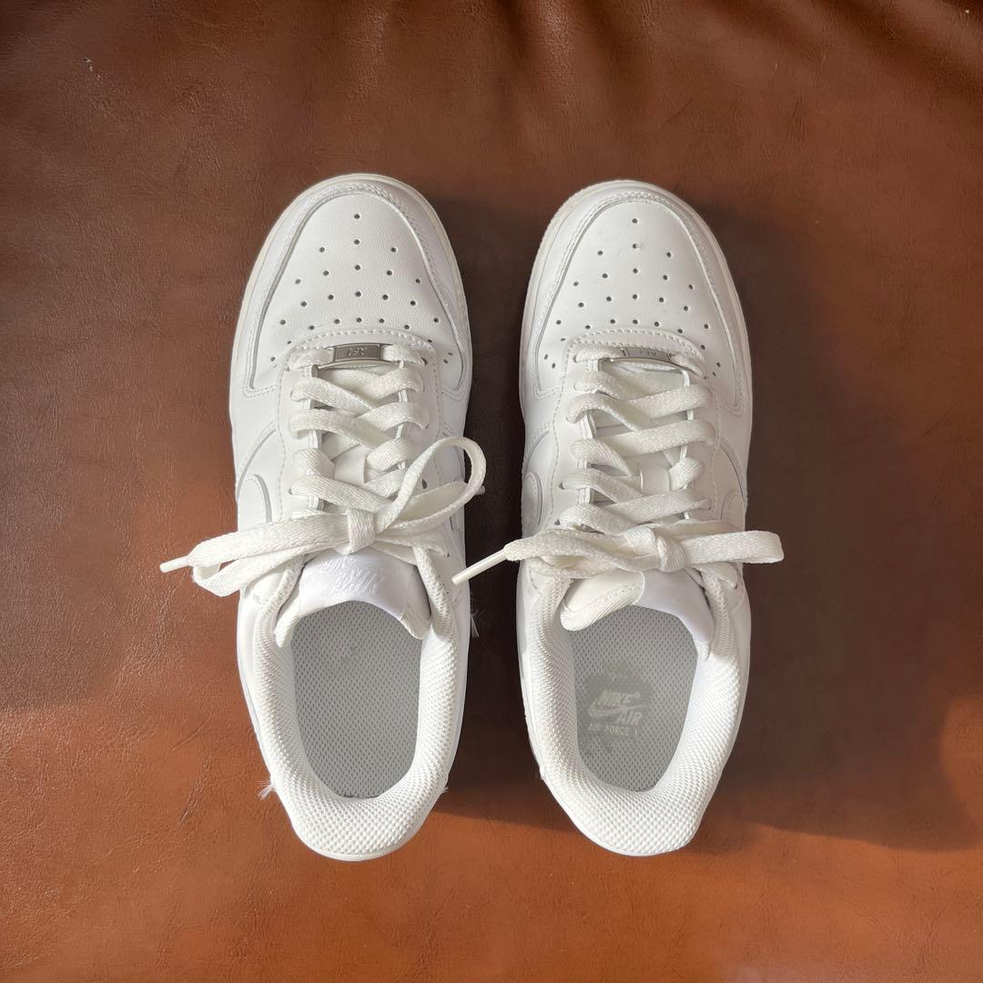 23.5cm ナイキ エアフォース1 ロー 白