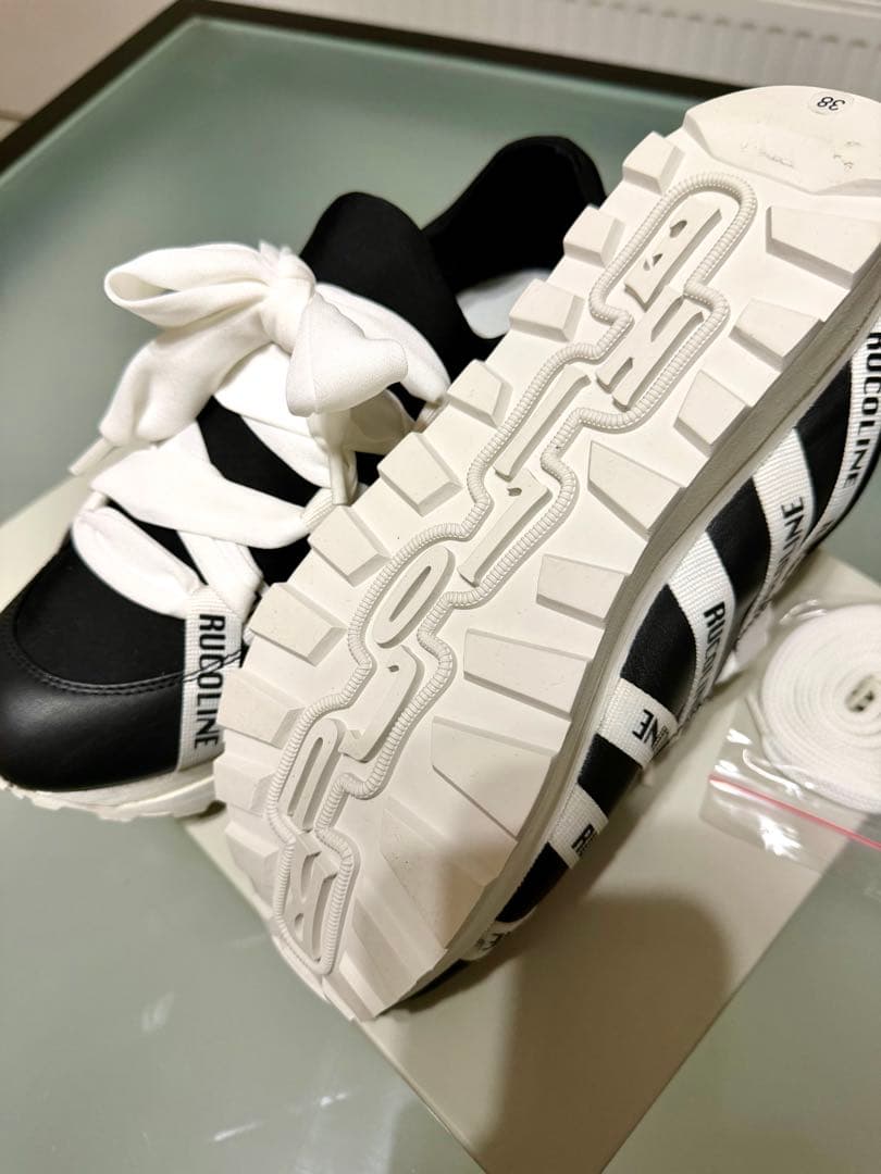 RUCOLINE リボン付きスニーカー ブラック/ホワイト