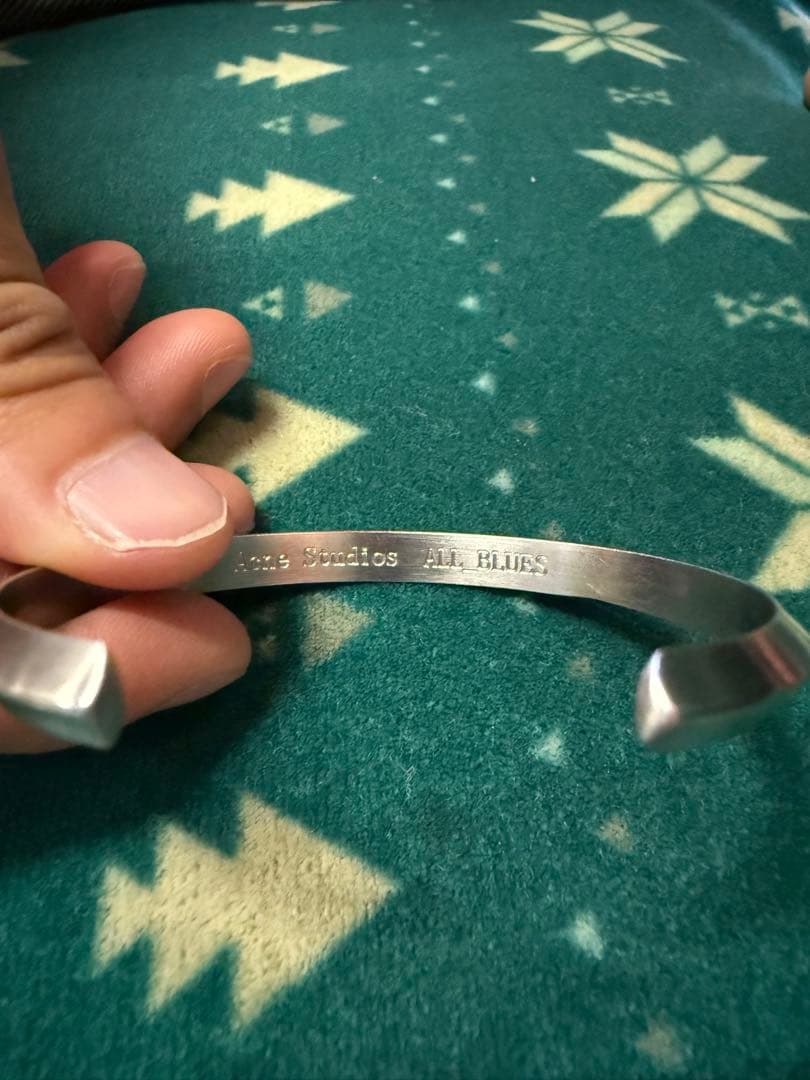 Acne Studios バングル