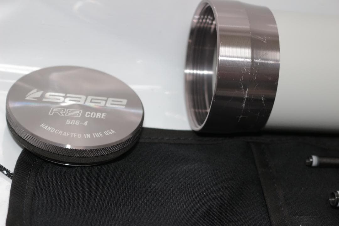 セージ　Sage　R8 Core　8.5ft　5番　竿袋&ケース付き　未使用