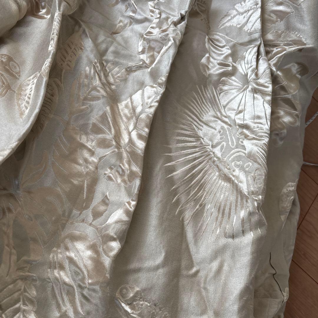 FISBA フィッシュバッハ　ベージュ サテンカーテン オーダー　２枚組