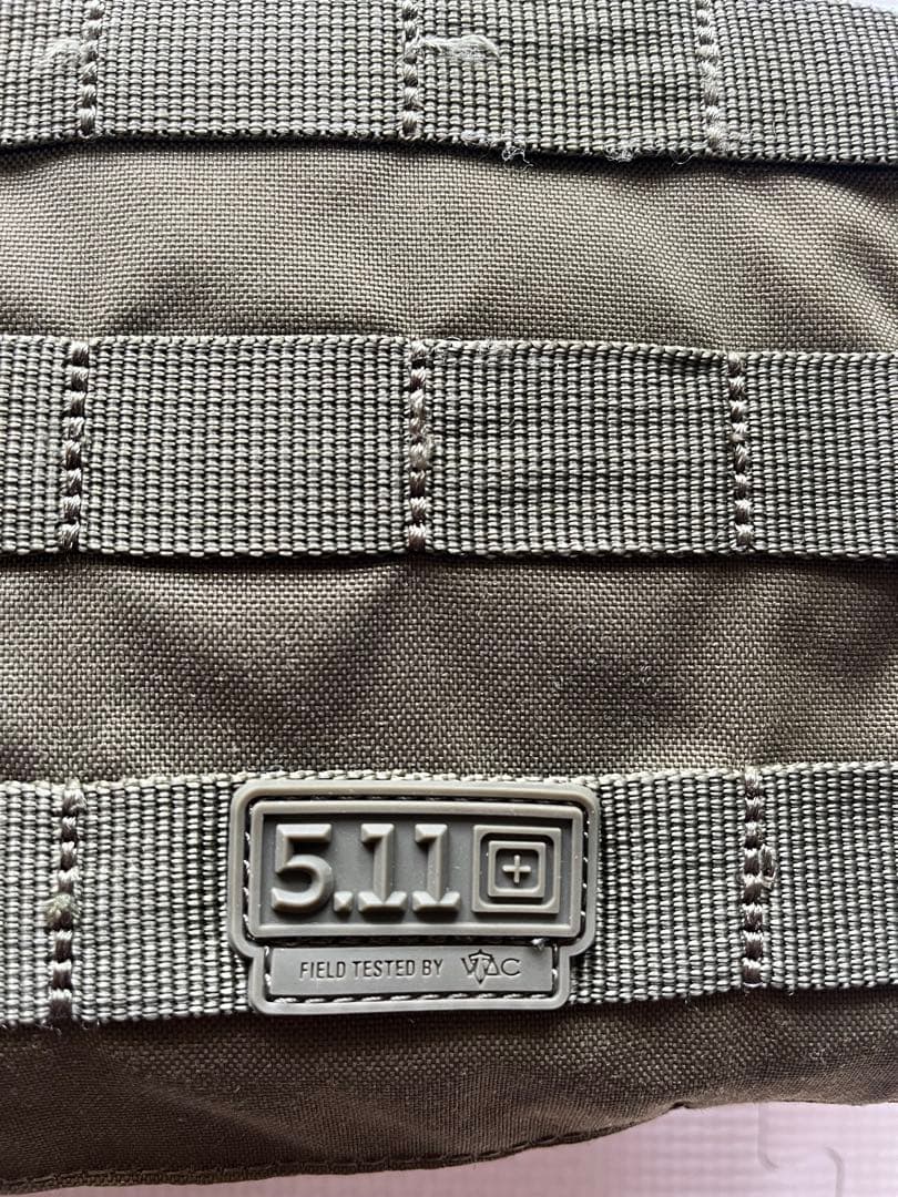 5.11 プレートキャリア 実物
