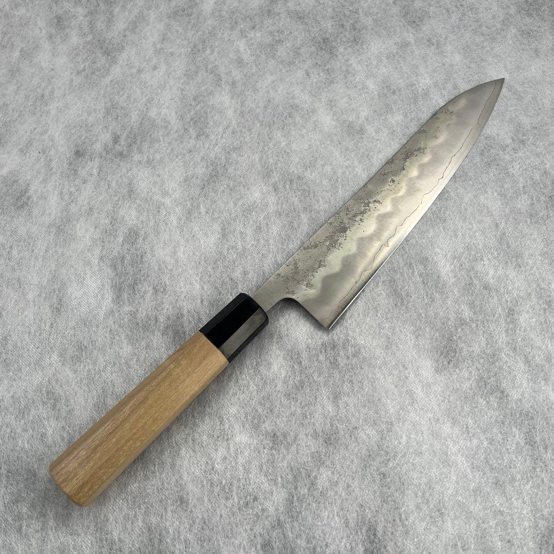 唯千里オリジナル 《銀三梨地》和牛刀 210 mm【水牛八角柄】