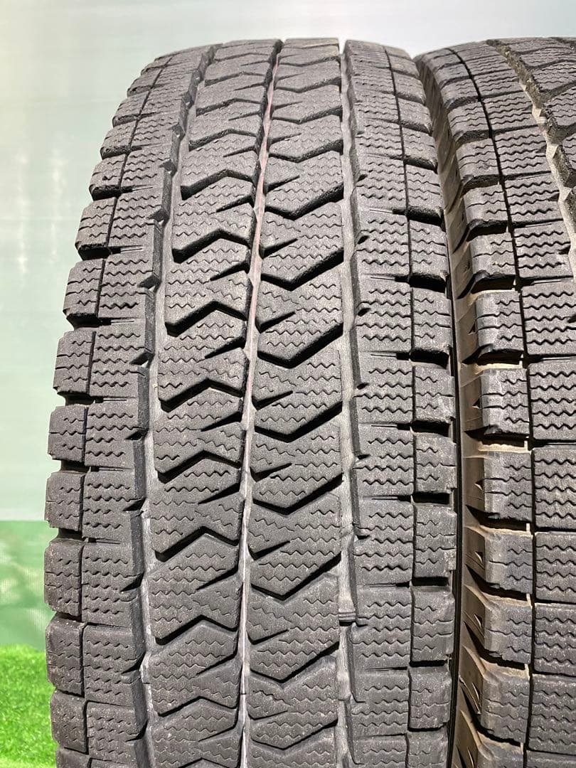 195/80R15 BRIDGESTONE BLIZZAK VL10 23年