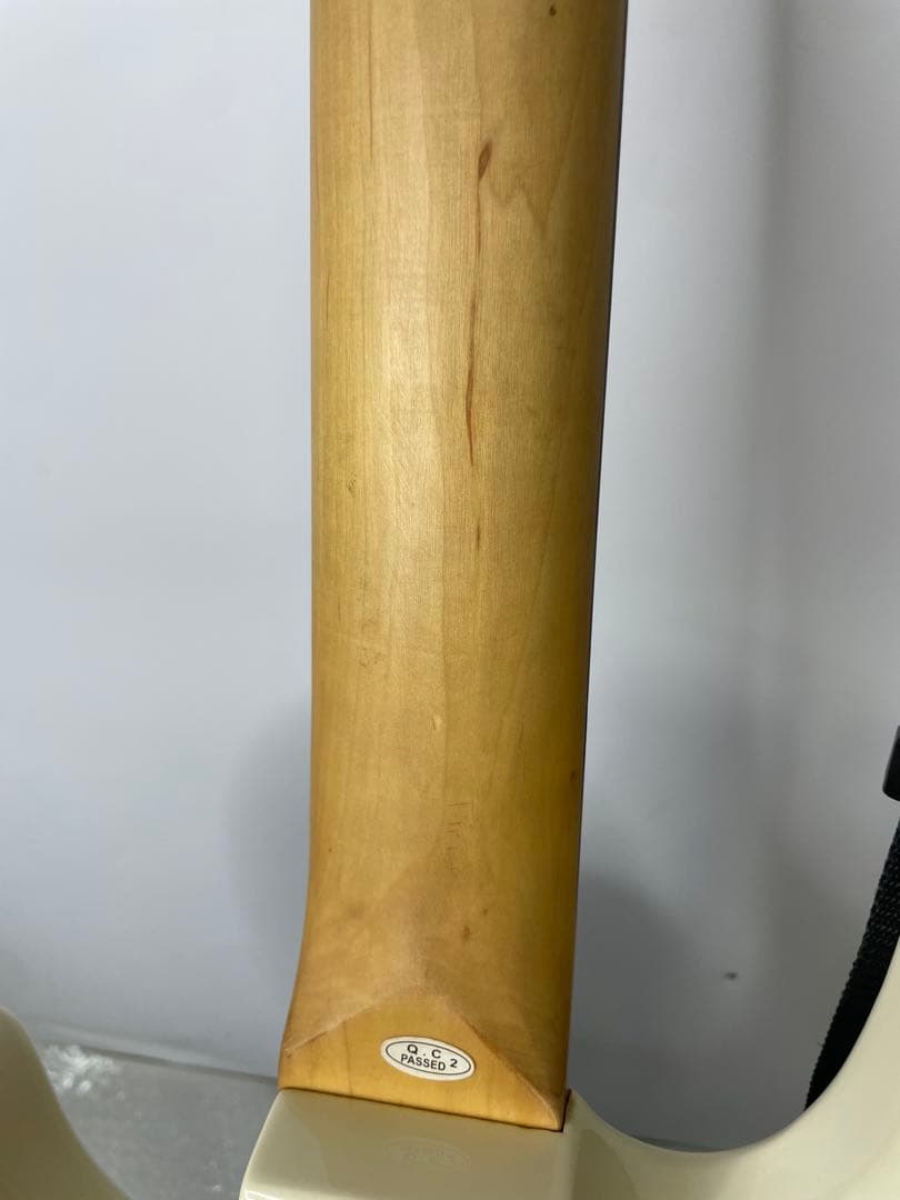 SELDER プレシジョンベース エレキベース 白系 中古 現状品