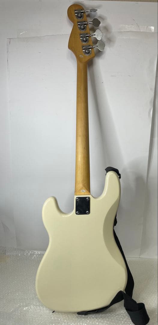 SELDER プレシジョンベース エレキベース 白系 中古 現状品
