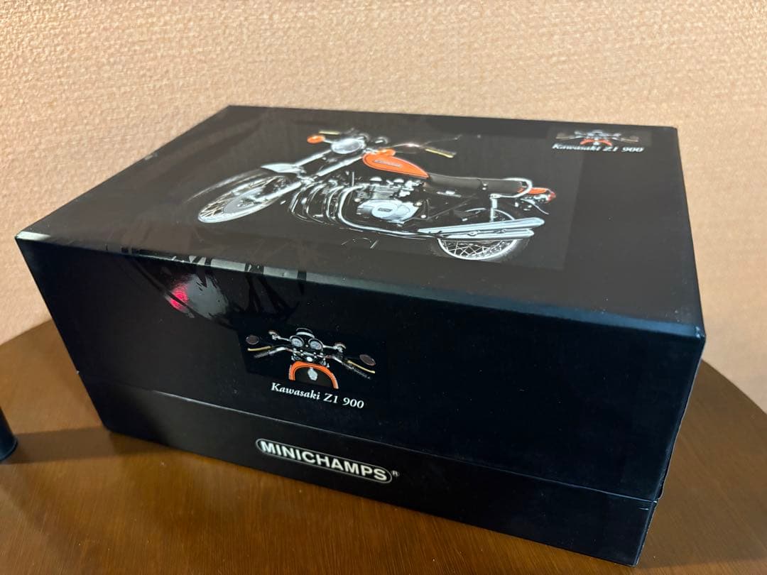 1/12 ミニチャンプス カワサキZ1 900