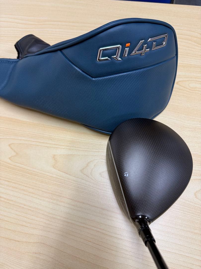 Qi4D LSドライバー ヘッドカバー付き